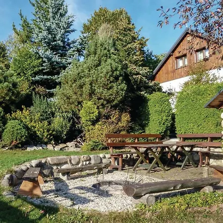 Two-bedroom In Rokytnice N.jizerou *
